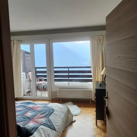 Apartment Montana La Cote